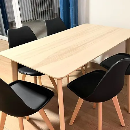 Apartment Grand Neuf Lumineux, Parking Gratuit, 10 Min Centre Straßburg