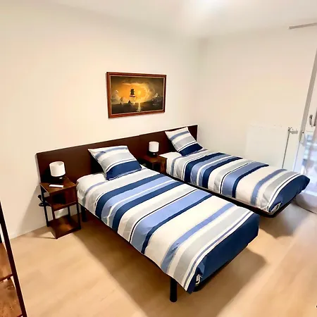 Grand Neuf Lumineux, Parking Gratuit, 10 Min Centre